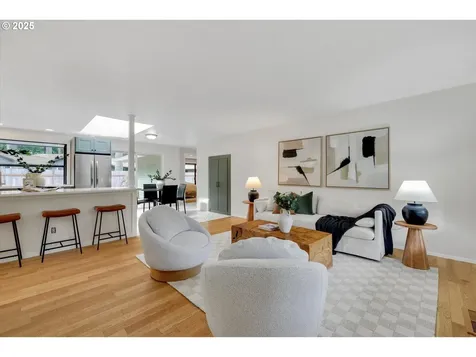 5132 Timbergrove Street Lake Oswego OR 97035