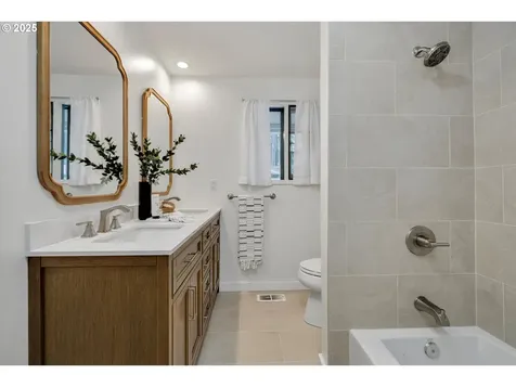 5132 Timbergrove Street Lake Oswego OR 97035