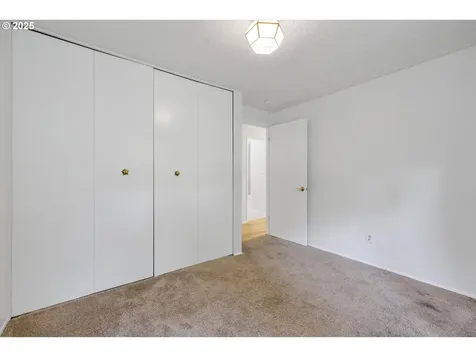 5132 Timbergrove Street Lake Oswego OR 97035