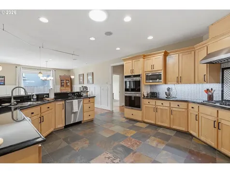 12413 NW 48th Court Vancouver WA 98685