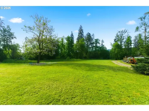 112 SW Tualatin Loop West Linn OR 97068