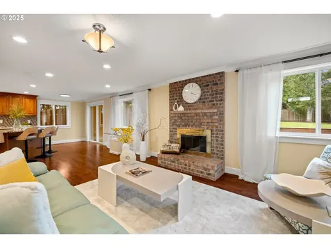 7735 SW Forsythia Place Beaverton OR 97008