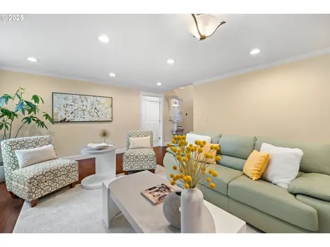 7735 SW Forsythia Place Beaverton OR 97008