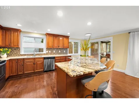 7735 SW Forsythia Place Beaverton OR 97008