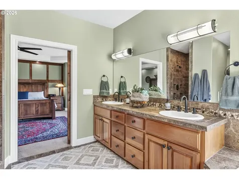 499 Beasley Road Kelso WA 98626