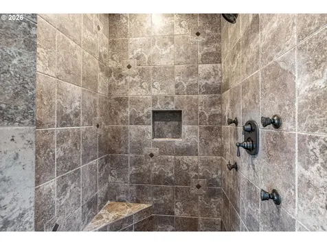 499 Beasley Road Kelso WA 98626