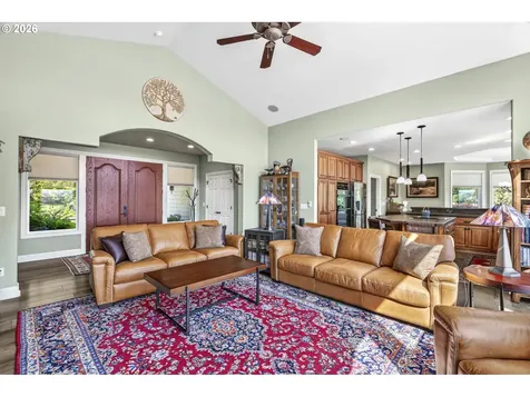 499 Beasley Road Kelso WA 98626