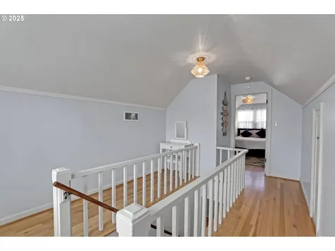 5947 NE 14th Avenue Portland OR 97211