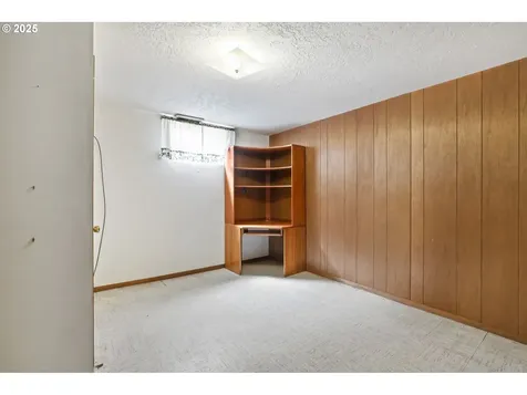 14414 NE Schuyler Street Portland OR 97230