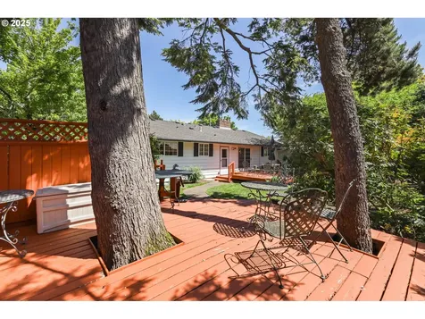 14414 NE Schuyler Street Portland OR 97230