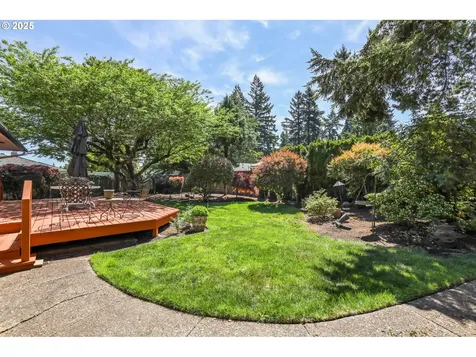 14414 NE Schuyler Street Portland OR 97230