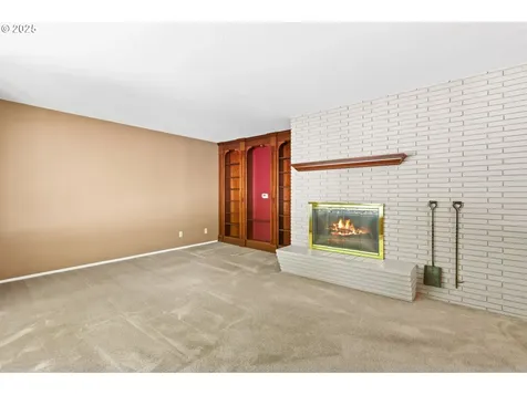 14414 NE Schuyler Street Portland OR 97230