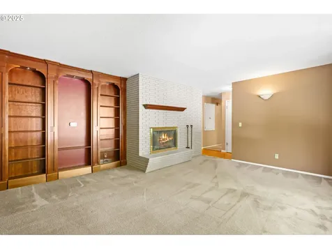 14414 NE Schuyler Street Portland OR 97230
