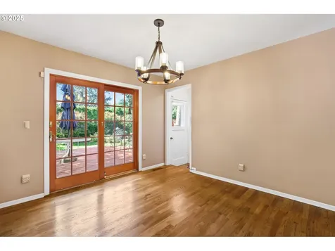 14414 NE Schuyler Street Portland OR 97230