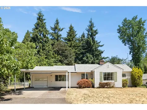 11209 SE Pine Court Portland OR 97216