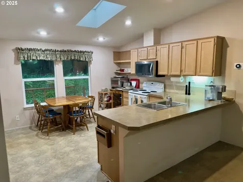 21191 E Country Club Road Brightwood OR 97011