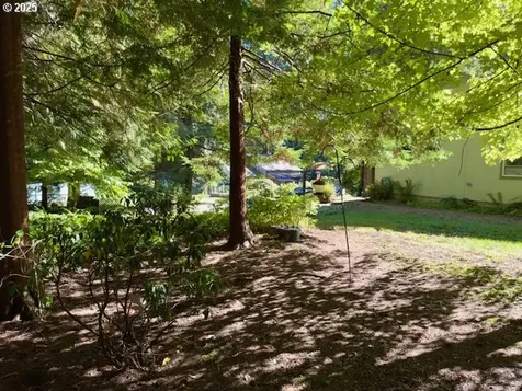 21191 E Country Club Road Brightwood OR 97011