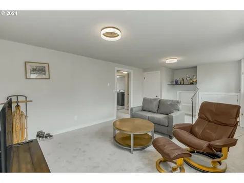 11110 SW 64th Avenue Portland OR 97219