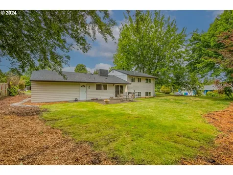 11110 SW 64th Avenue Portland OR 97219