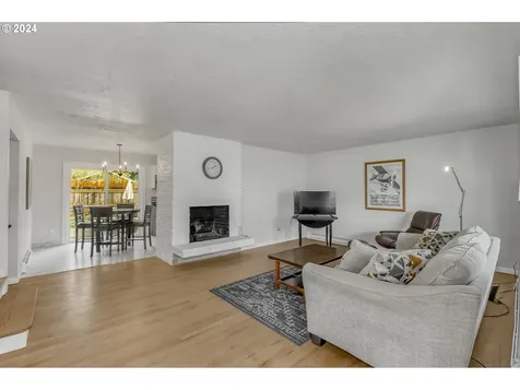 11110 SW 64th Avenue Portland OR 97219