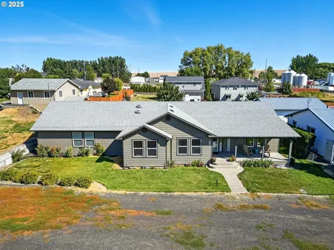 257 W Lincoln Street Athena OR 97813
