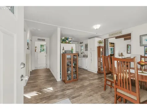 1705 NW 22nd Street Lincoln City OR 97367