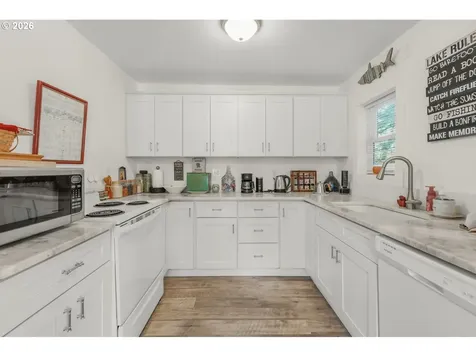 1705 NW 22nd Street Lincoln City OR 97367