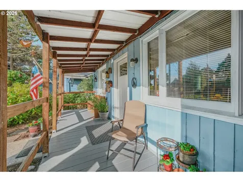 1705 NW 22nd Street Lincoln City OR 97367