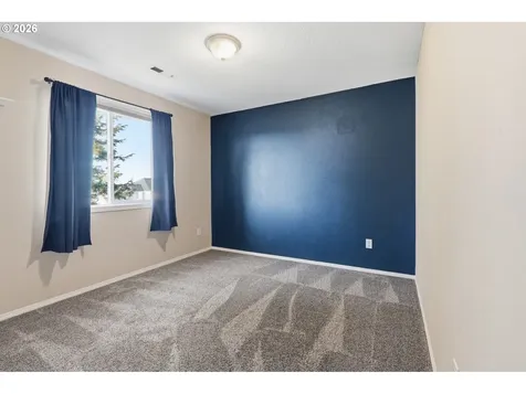 728 E Heritage Loop La Center WA 98629