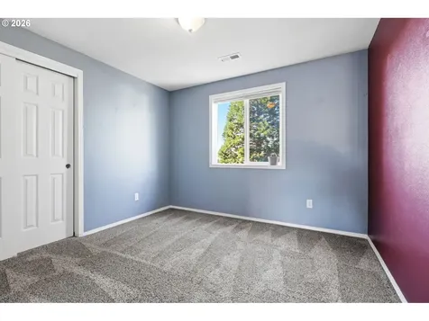 728 E Heritage Loop La Center WA 98629
