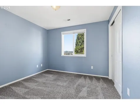 728 E Heritage Loop La Center WA 98629