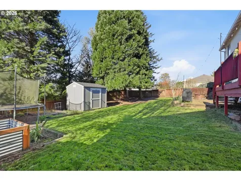 728 E Heritage Loop La Center WA 98629