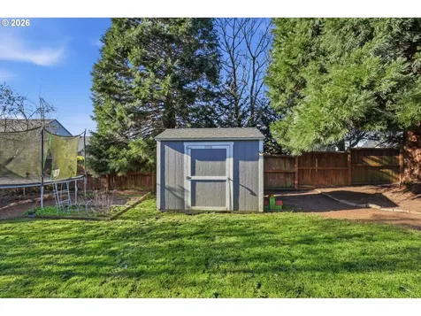 728 E Heritage Loop La Center WA 98629