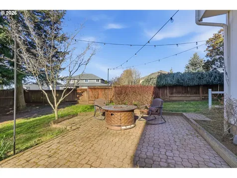 728 E Heritage Loop La Center WA 98629