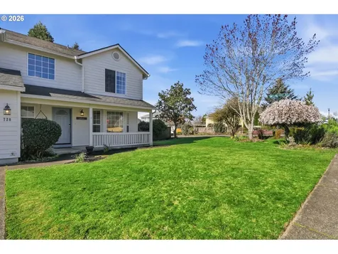 728 E Heritage Loop La Center WA 98629