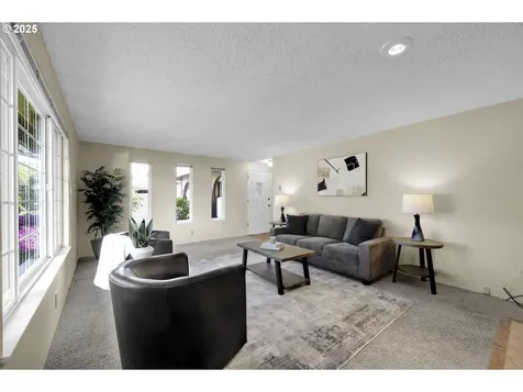 541 Pinedale Avenue Springfield OR 97477
