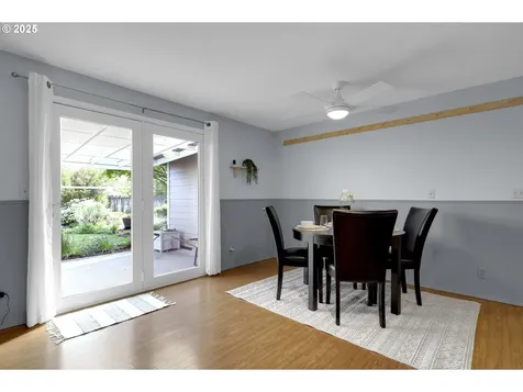 541 Pinedale Avenue Springfield OR 97477