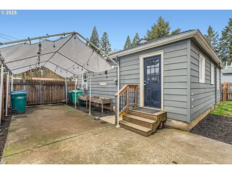 246 NE 192nd Avenue Portland OR 97230