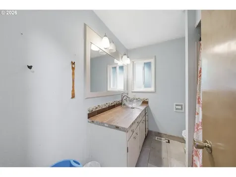 1605 Juniper Street Forest Grove OR 97116