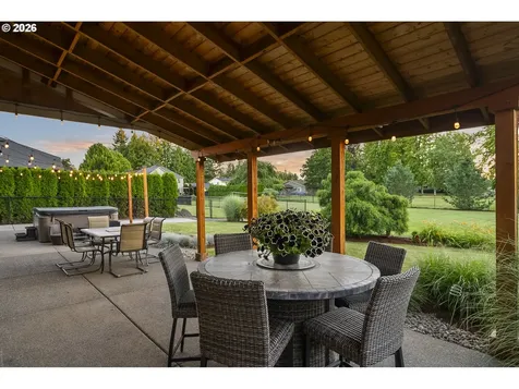 3097 SE Kingfisher Avenue Gresham OR 97080