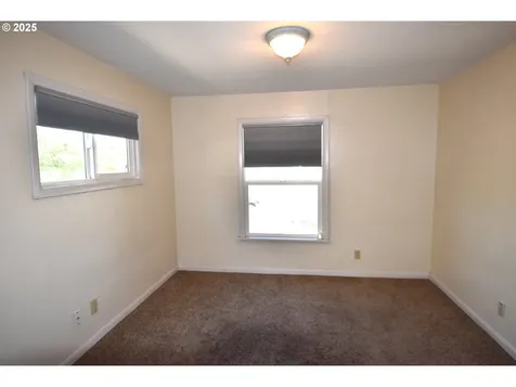 1318 W 10th Street The Dalles OR 97058