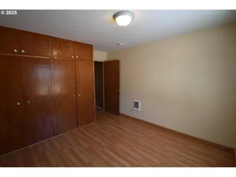 1318 W 10th Street The Dalles OR 97058