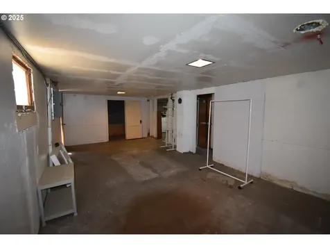 1318 W 10th Street The Dalles OR 97058