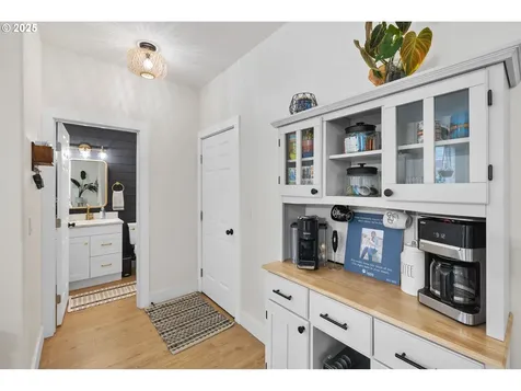 2405 NE 107th Street Vancouver WA 98686