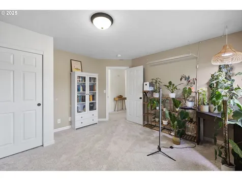 2405 NE 107th Street Vancouver WA 98686