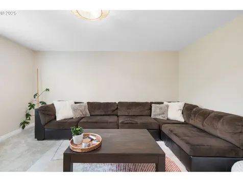 2405 NE 107th Street Vancouver WA 98686