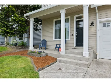 2405 NE 107th Street Vancouver WA 98686