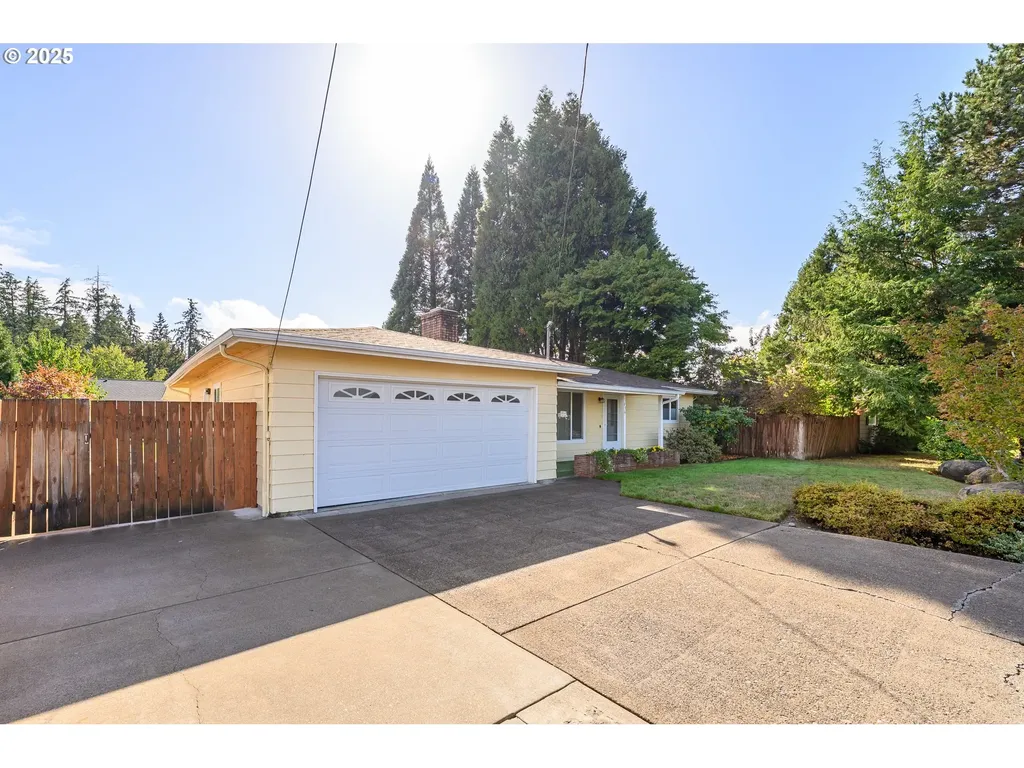 1036 SW 2nd Street Mcminnville OR 97128