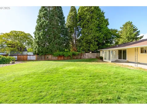 1036 SW 2nd Street Mcminnville OR 97128