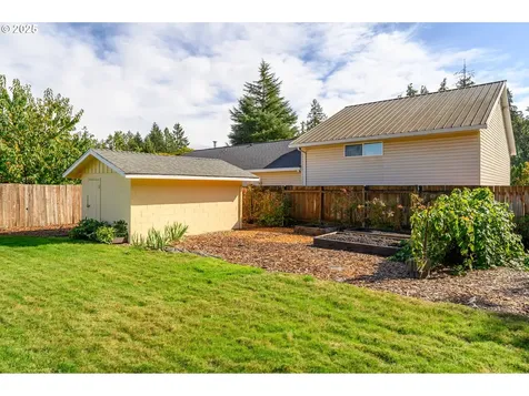 1036 SW 2nd Street Mcminnville OR 97128